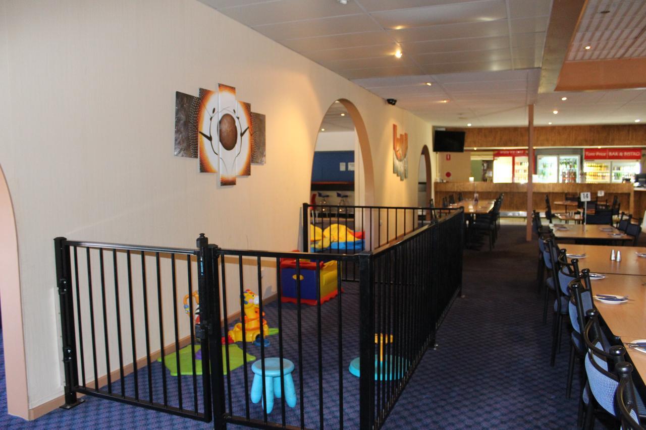 Tom Price Hotel Motel Buitenkant foto
