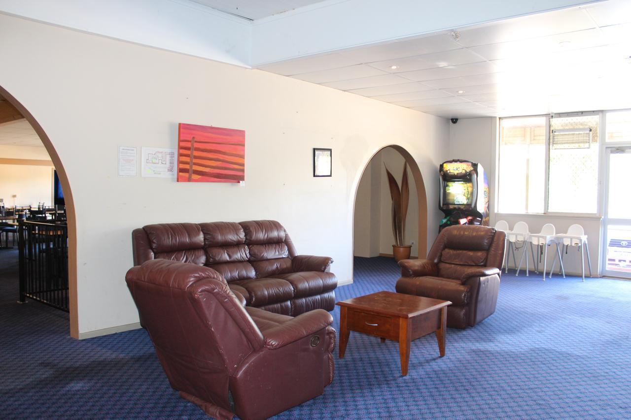 Tom Price Hotel Motel Buitenkant foto