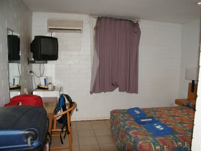 Tom Price Hotel Motel Buitenkant foto